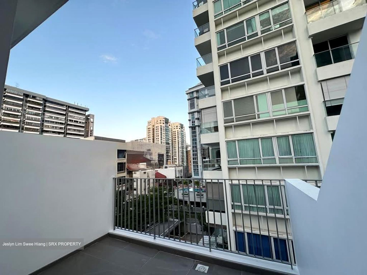 Prome Road (D12), Terrace #567092691